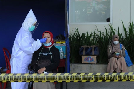 Update: Positif COVID-19 di Indonesia Hari Ini Bertambah 8.844 Kasus