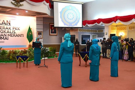 Ketua TP PKK Riau Lantik Ketua TP PKK Dumai, Bengkalis, dan Meranti