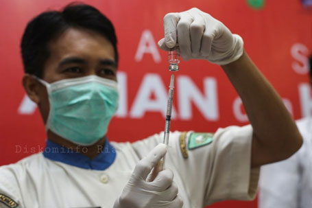 1 Maret Vaksinasi Covid-19 Tahap Dua di Riau akan Dimulai
