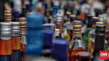 Politikus PKS Kritik Logika Jokowi Izinkan Investasi Miras