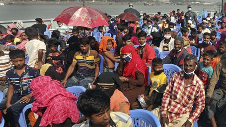 India Selamatkan 81 Rohingya Terombang-ambing di Laut Andaman