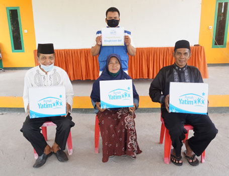 Bantuan Pendidikan dan Kemanusiaan Rumah Yatim untuk Warga Desa Pambang Pesisir Riau