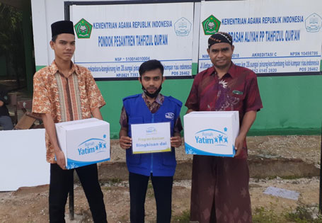 Bantuan Rumah Yatim untuk Ponpes Tahfizul Quran