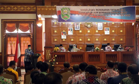 Bupati Alfedri Buka Sosialisasi Penerapan Tata Kelola Managemen ASN Berbasis Sistem Merit