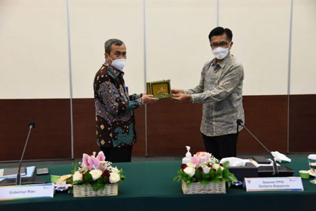 Riau Berpeluang Dapatkan Dana Hibah Triliunan dari MCC