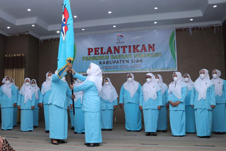 Taja Musda Ke IV, Zuraida Jamaludin Dilantik Pimpin HIMPAUDI Kabupaten Siak