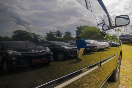 Di Pantau KPK, Empat Mantan Pejabat Pemprov Riau Kembalikan Mobil Dinas