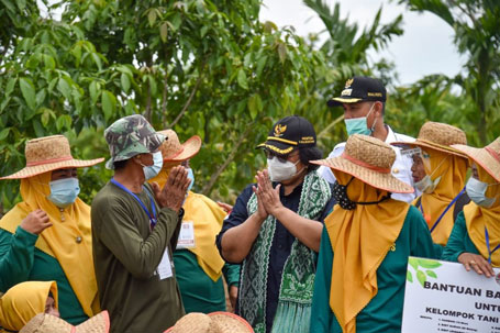 Menteri LHK Bawa Program Pemulihan Lingkungan dan Ekonomi untuk Masyarakat Riau