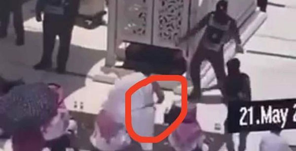 Imam Masjidil Haram Diserang Pria Bersenjata saat Bacakan Khotbah Sholat Jumat