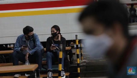 Kasus Covid-19 Meledak, Disarankan Pakai Masker Double