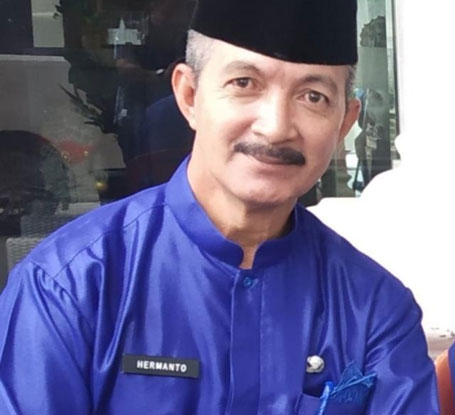 Semarakan pelantikan Bupati dan Wakil Bupati Rohil, Diskominfotiks Imbau OPD Pasang Baliho dan Umbul Umbul