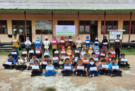Bantuan Pendidikan Rumah Yatim Bahagiakan Anak-anak di Pedalaman Riau