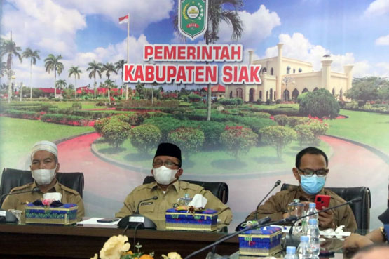 Sekda Arfan Usman Terima Kedatangan 9 Mahasiswa KKNT IPB ke Siak