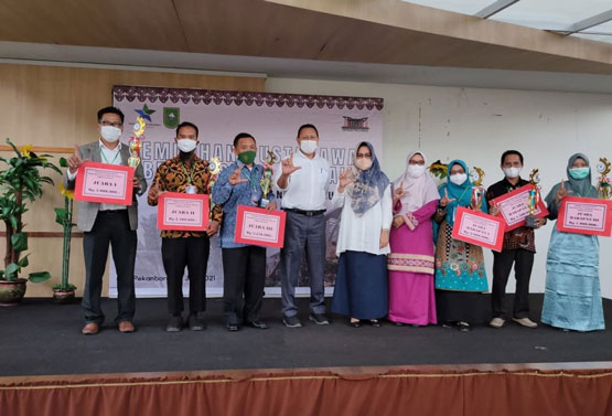 Dody Prayitno Raih Juara Pertama Pustakawan Berprestasi Terbaik Se-Riau Tahun 2021