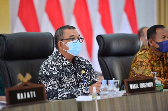 Wagubri Hadiri Rapat Koordinasi Evaluasi Penerapan PPKM IV di Luar Jawa Secara Virtual