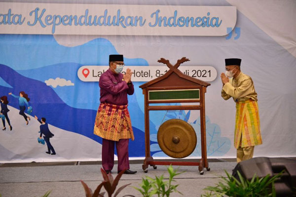 Buka Rakorda BPS se-Riau, Ini Arahan Wagubri