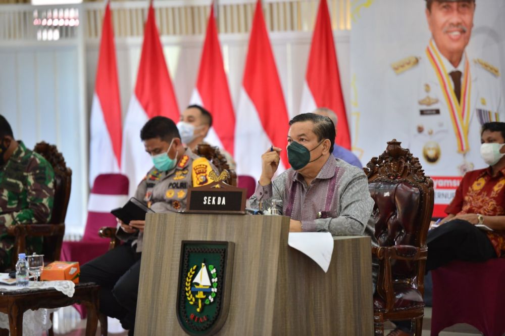 Sekdaprov Riau Hadiri Rakor Evaluasi PPKM & Penanganan Covid-19 di luar Jawa-Bali