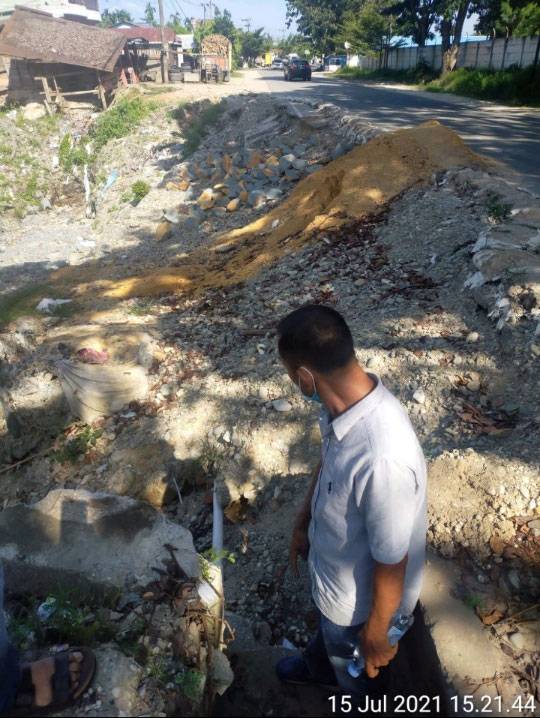 Dikerjakan 2 Orang, Proyek Penanganan Longsor UPT-I Dinas PUPR Riau Berjalan Lamban