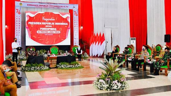 Jokowi Ingatkan, Gubernur Tak Bisa Lagi Kerja Cuma 'Duduk Manis'