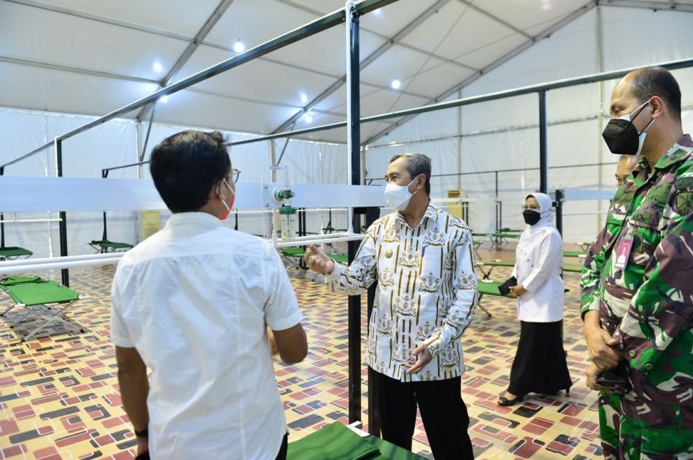 Tinjau Rumah Oksigen Lanud, Gubri: Pembangunan Sudah 95 Persen