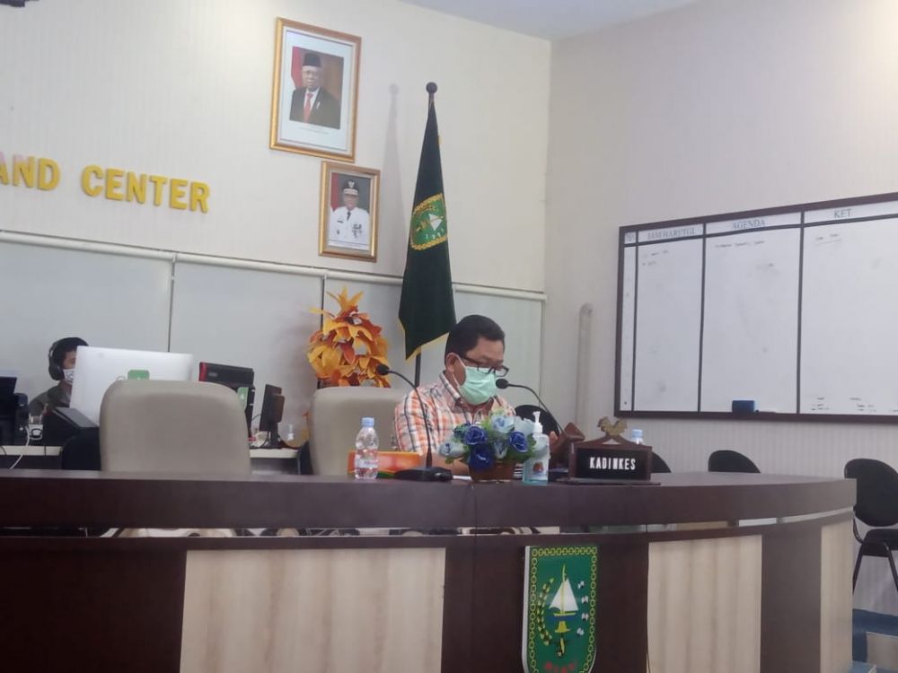 Ikuti Rakor COVID-19 se-Sumatera, Dinkes Riau Sampaikan Penanganan COVID-19 di Riau