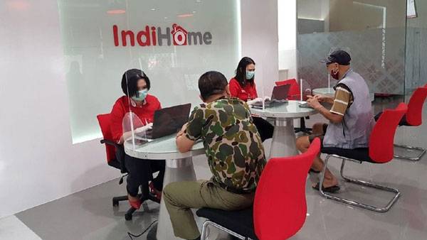 Jaringan Lemot, IndiHome Diserang Netizen Jadi Trending Topics!