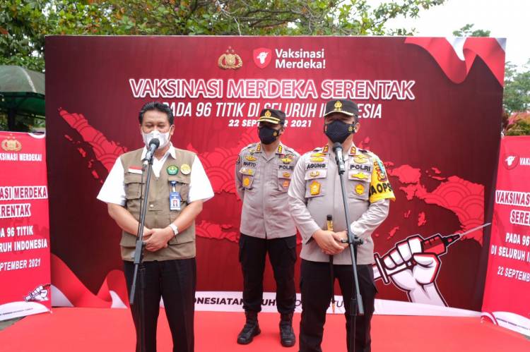Polda Riau Gandeng Perguruan Tinggi Siapkan 9000 Vaksin dan 1500 Paket Bansos