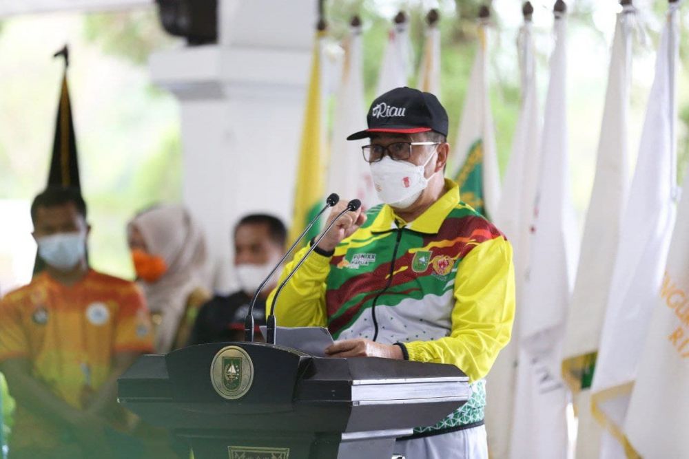 Gubri Pesan ke Kontingen Riau PON XX Papua, Jaga dan Angkat Nama Baik Riau