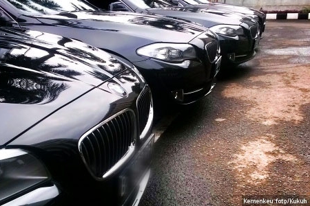 Bapenda Riau Bakal Kejar Tunggakan Pajak Mobil Mewah