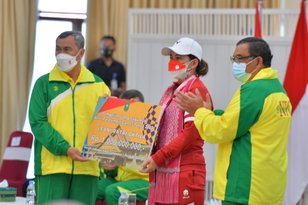 Gubernur Riau : Kesuksesan Leani Ratri Bawa Semangat Baru