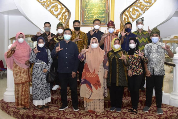 Bagian Dari Literasi Kreatif, JELITA Riau Kunjungi Lokasi Festival Sungai Bukit Batu