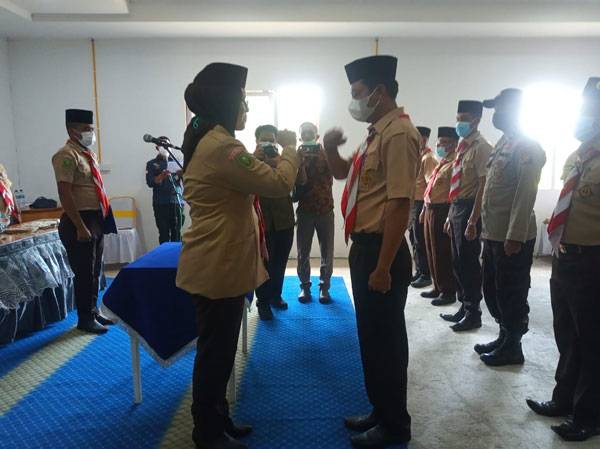 Lagi, Ketua Kwarcab Meranti Lantik Pengurus Mabiran