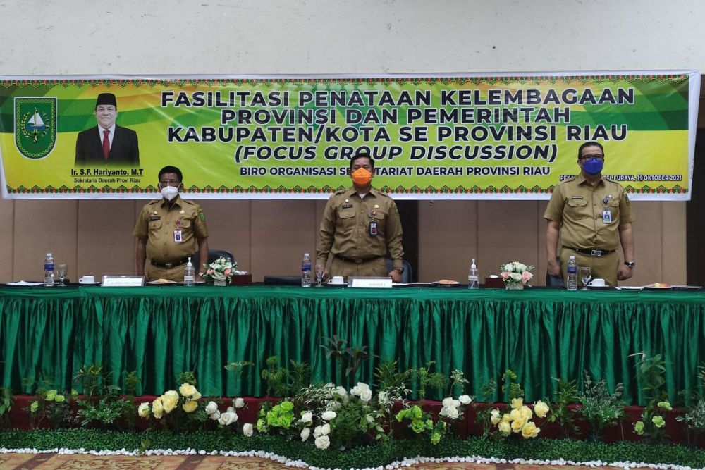 Asisten I Setda Riau Resmi Buka FGD Fasilitasi Penataan Kelembagaan se Riau