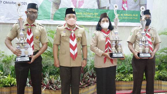 Tiga Kwarcab Siak Raih Penghargaan Gugus Depan Terbaik Ramah Lingkungan Regional Sumatera