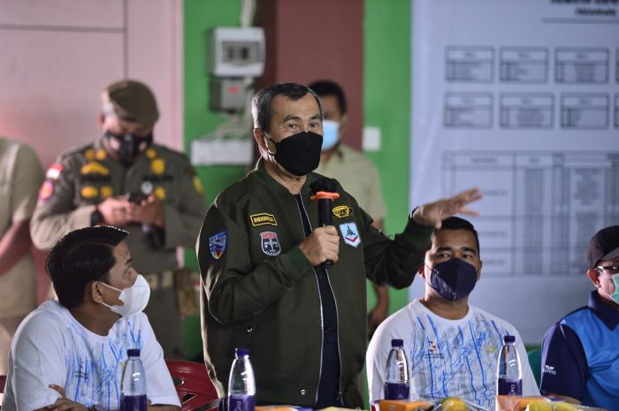 Dukung Prestasi Olahraga, Gubernur Riau buka Turnamen Badminton KOPRI 2021