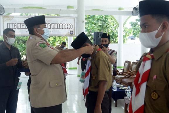 Bupati Siak Buka Kursus KIM di Pondok Modern Darussalam Gontor Kampus 12