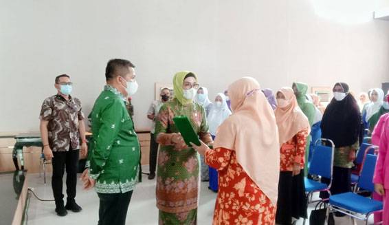 Bupati HM Adil Kukuhkan Pengurus Beserta Anggota GOW Kepulauan Meranti