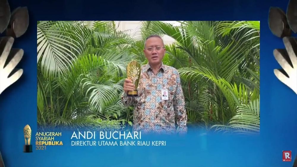 Bank Riau Kepri Raih Penghargaan Anugerah Syariah Republika 2021