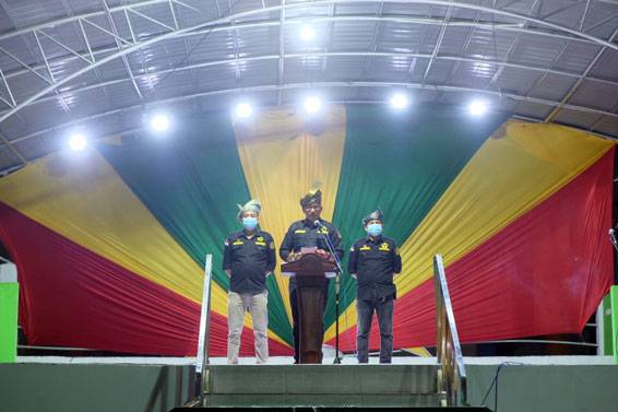 Bupati HM Adil Apresiasi Pentas Seni Budaya Melayu 'Gagak Hitam' Sambang Riau