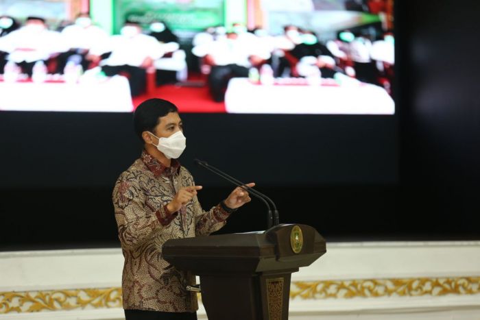 Wamenkes Minta Pemda Antisipasi COVID-19 Varian Omicron