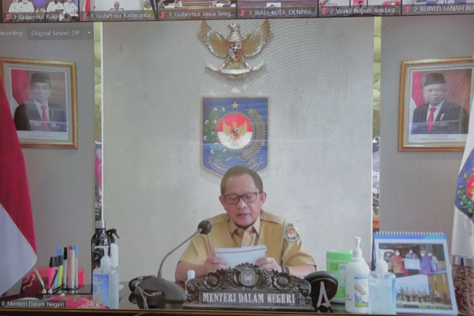 Pimpin Rapat Persiapan Nataru, Berikut Instruksi Tegas dari Mendagri