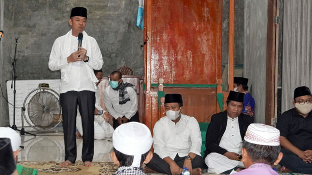 Peringati Malam Nuzul Quran, Bupati Rohil Ajak Masyarakat Jadikan Al-Quran Sebagai Pandangan Hidup