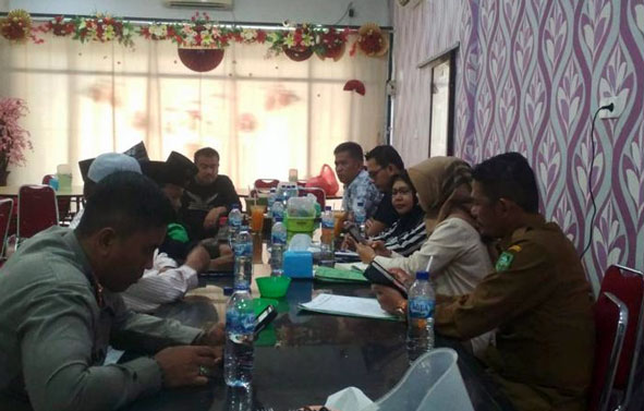 DLH Bengkalis Terima Keluhan Masyarakat Mandau Terkait TTM Warisan PT Chevron