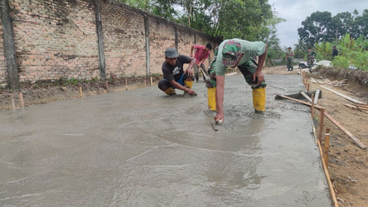 Semenisasi Jalan Alhamdulillah Kelurahan Sialang Rampai Capai 50 Persen