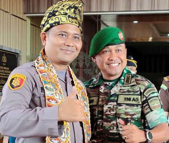 Usai Tradisi Serah Terima, Dandim 0313/KPR Bersama Kapolres Rohul Lakukan Salam Tangguh