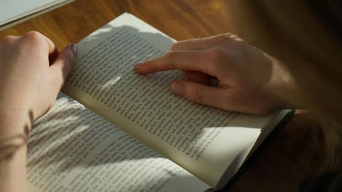 Alasan Kemendikbudristek Tarik Buku PPKn yang Keliru Soal Trinitas