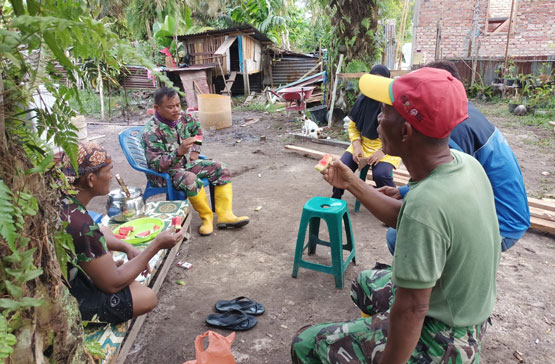 Semangka Pelepas Dahaga, Pemersatu Warga dan Satgas TMMD