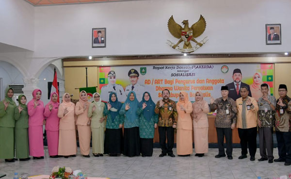 Buka Rakerda DWP, Bupati Bengkalis: Terus Bersinergi Wujudkan Bengkalis Bermasa