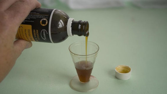 Perhatian! Semua Obat Sirup Dilarang, Termasuk Vitamin Cair