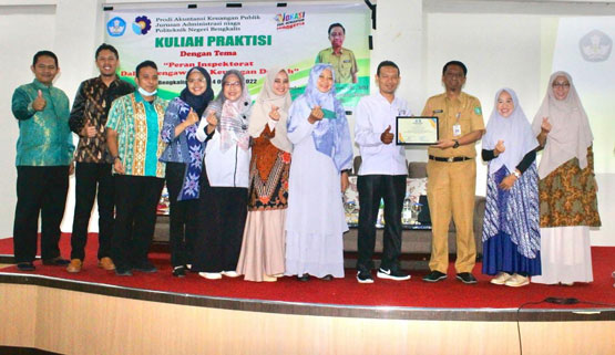 Prodi Akuntansi Keuangan Publik Polbeng Gelar Kuliah Praktisi